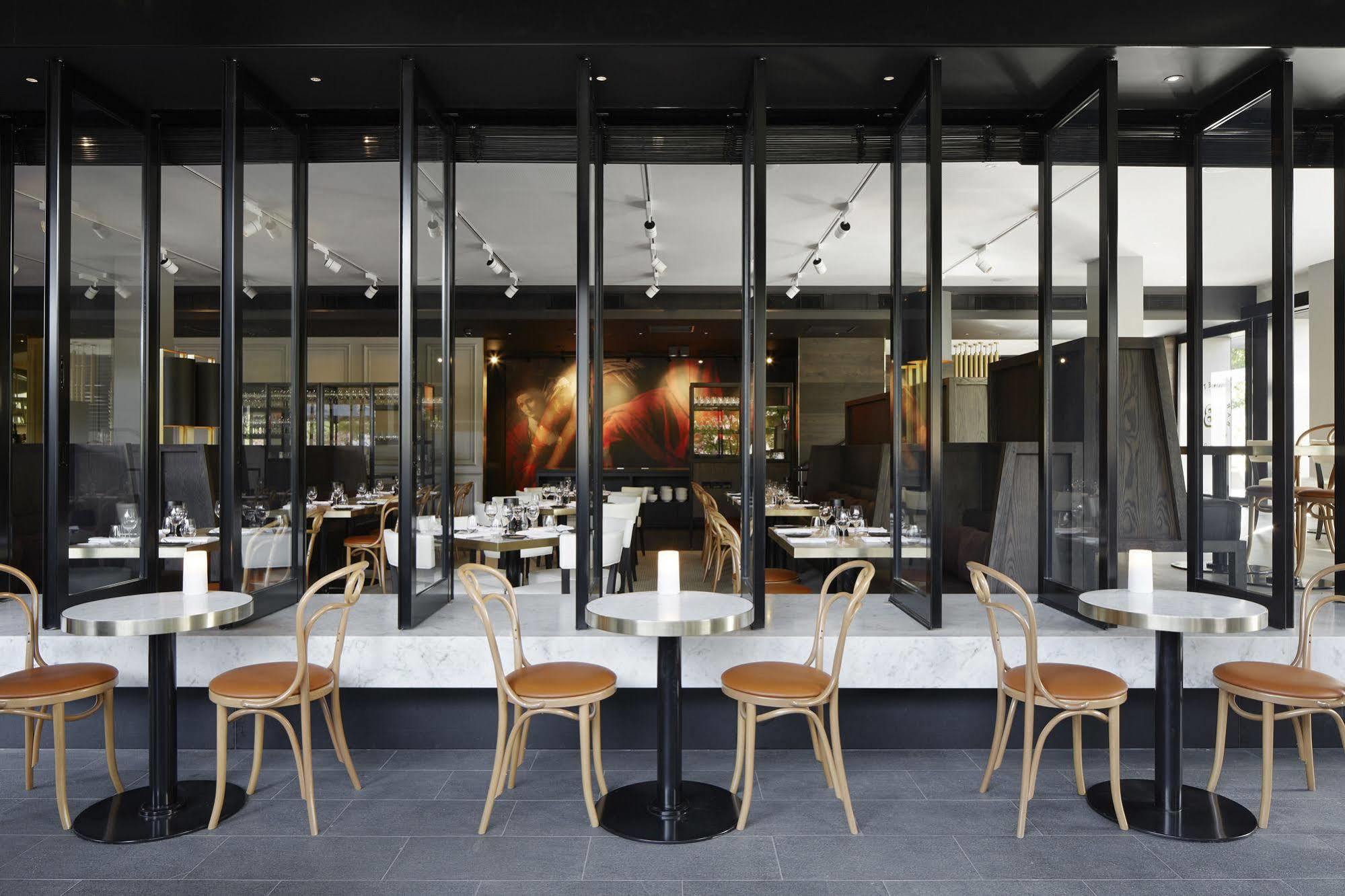 Burbury Hotel Kanberra Dış mekan fotoğraf